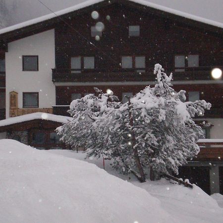 Hotel Alpenhof "Alt Laehn" Extérieur photo